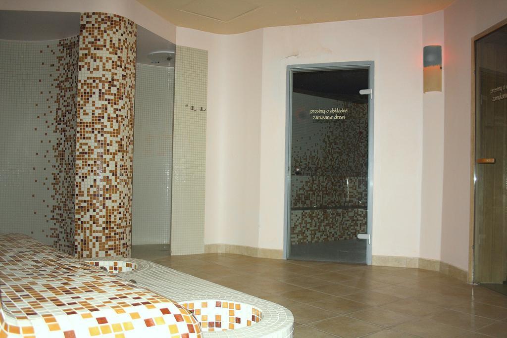 Hotel Novum&Spa Niepołomice Exterior foto